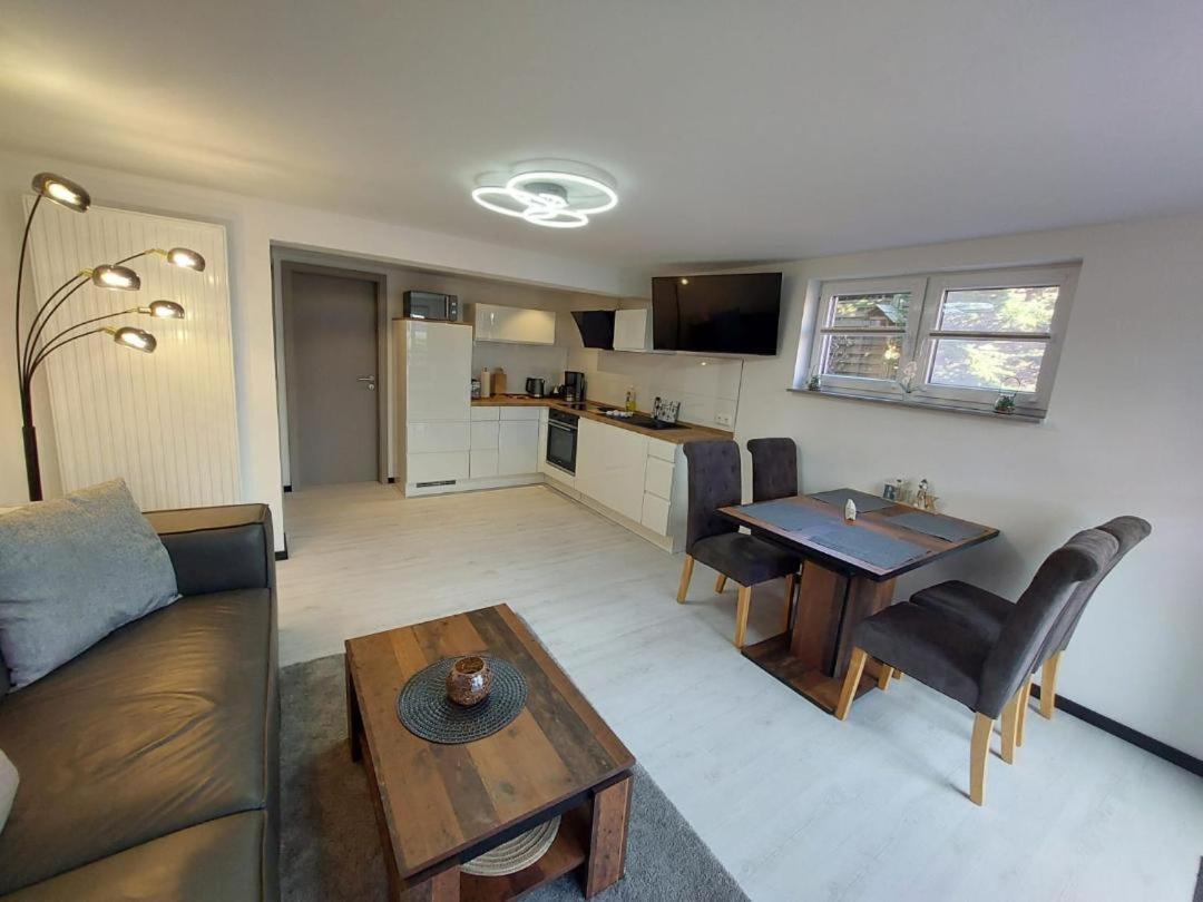 Ferienwohnung Kuestenanker オストゼーバート・ニーンハーゲン エクステリア 写真