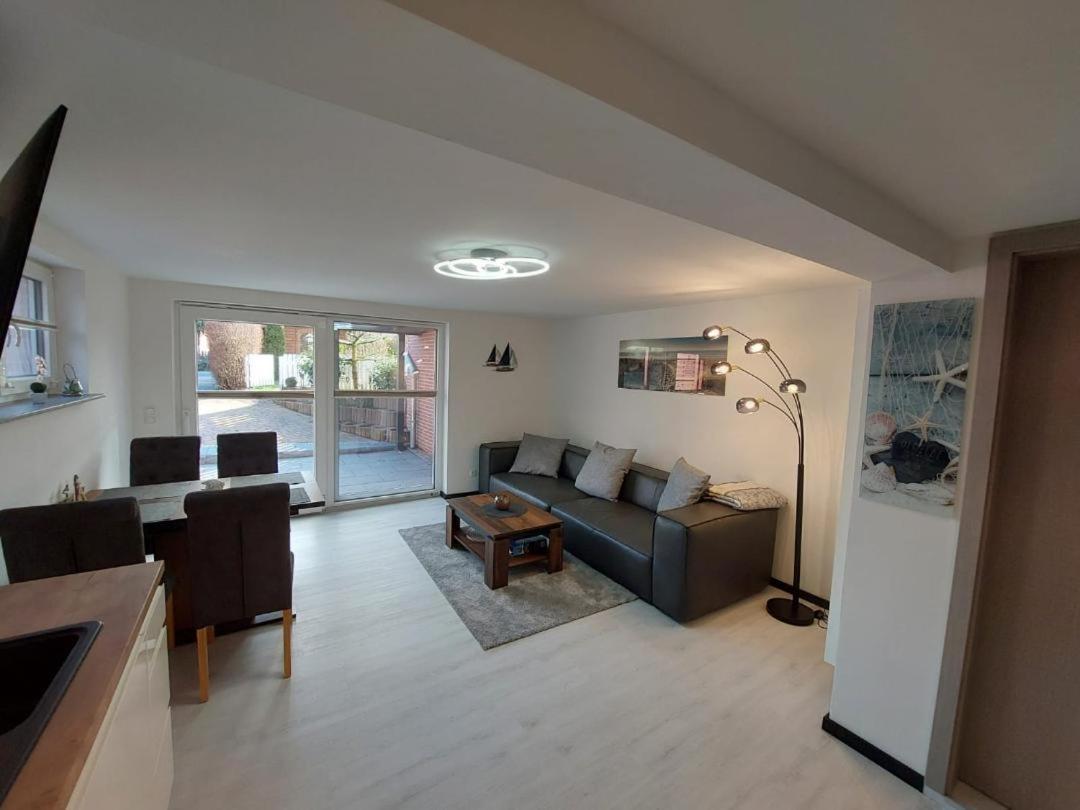 Ferienwohnung Kuestenanker オストゼーバート・ニーンハーゲン エクステリア 写真